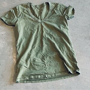 T-shirt bundle Multiple items one price